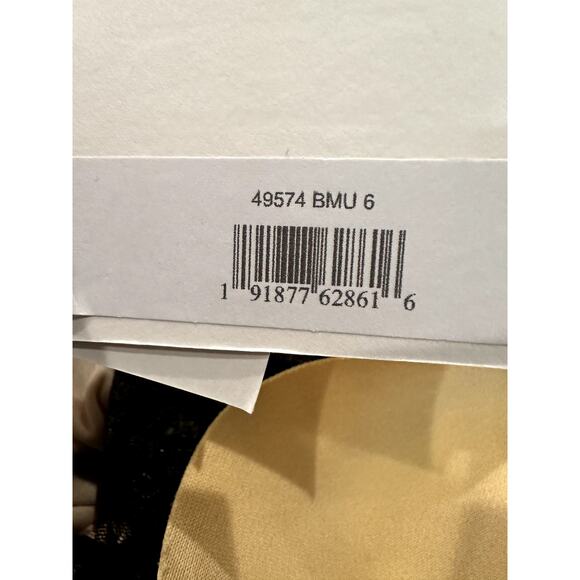 Mac Duggal – Embellished Floral One Shoulder Gown – Black Multi – Size 6 - Picture 12 of 12